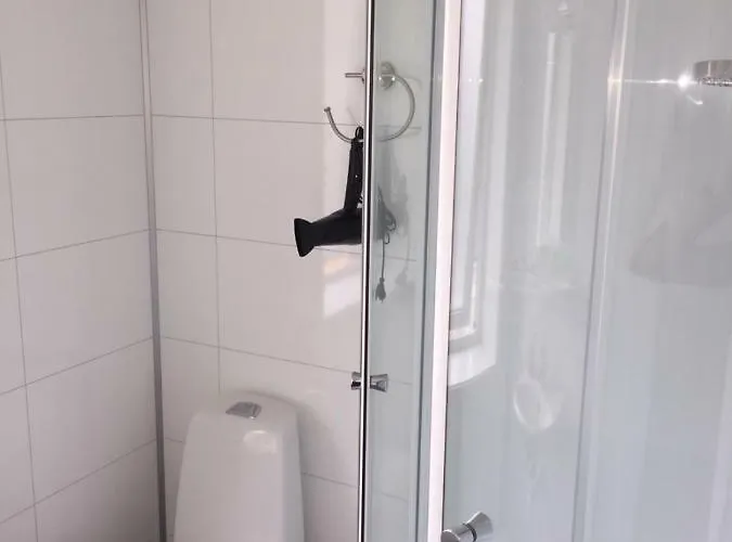 Lovely 3 For In דירה Nyksund